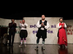 ’Döktür Bi Şekspir’ adlı oyun Kartal’da izleyici ile buluştu