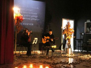 Doğubayazıt’ta öğretmenlere müzik ve şiir dinletisi