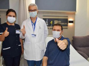 Sevilen sanatçıya ’Çalışan Kalpte Bypass’ ameliyatı