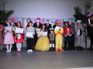 Bafra’da çocuk tiyatrosuna yoğun ilgi