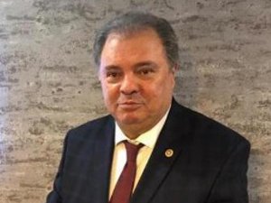 ADÜ’de şok! Yüksel Yalova görevden alındı