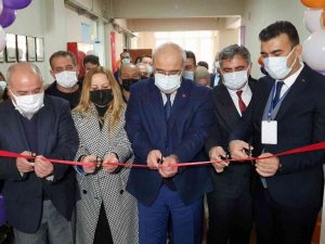 Nazilli’deki bilim fuarları yaşama ışık tutuyor