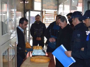 Başkan Gürsoy’dan fırın denetimi