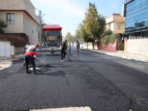 Haliliye’de yol yapım çalışması devam ediyor