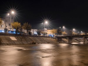 Sarıçam deresi ışıl ışıl oldu