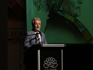 Nilüfer’de Gülten Akın Sempozyumu başladı