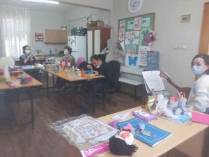 Burhaniye’de özel gençlere mandolin konseri