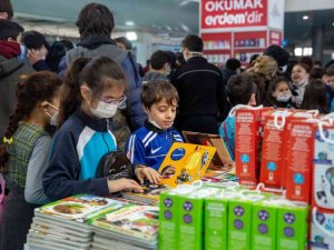 Kitap Fuarına hafta sonu akını