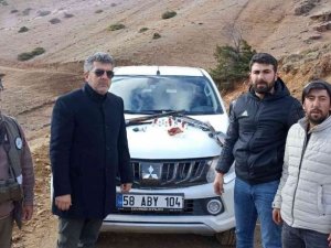 Kendileri kaçtı tüfekleri devlete kaldı