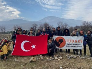 Öğrencilerden uygulamalı kamp eğitimi