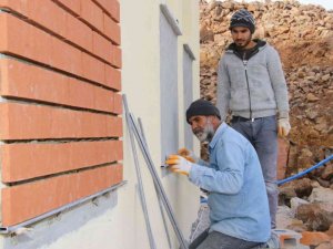 Karaköprüde çok amaçlı salon inşaatında sona gelindi