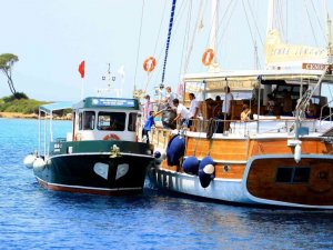 Denizlerden 3.5 milyon ton atık toplandı