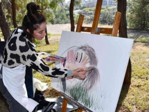 MEÜ, ‘sanat iyileştirir’ inancıyla herkesi resim sanatıyla buluşturmayı hedefliyor