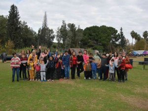 Özel gereksinimli bireyler ve aileleri, gençlik kampında moral buldu