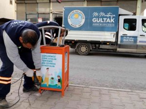 Akdeniz’de çocuklara temizlik bilinci aşılanıyor