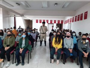 Afyon’da Milli Mücadele seminerlerinde duygu dolu anlar yaşandı
