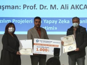 Gazi Üniversitesi, en başarılı doktora tezlerini ödüllendirdi