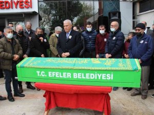 Mesai arkadaşları Karakoç’u son yolculuğuna uğurladı