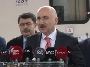 Bakan Karaismailoğlu, Turistik Doğu Ekspresi’ni yolcu etti