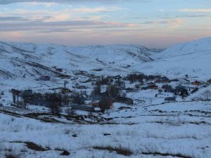 Erzincan’ın yüksek kesimlerinde kar yağışı etkili oldu