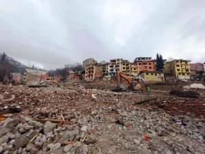 Gündoğdu, "Cedit’te mahalle sakinlerimiz bize güvendi ve inandı"