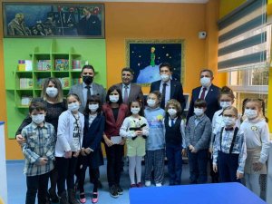 Her Kitap Bir Dünya projesi