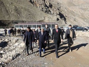 Vali Bilmez’den Çatak ilçesine ziyaret