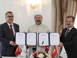 “Bir Hafız Yetiştiriyorum Projesi İş Birliği Protokolü” imzalandı