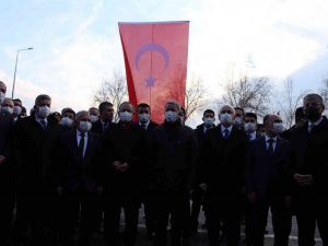 Bakanlar Akar ve Karaismailoğlu, Şehit Komandolar Durağını ziyaret etti