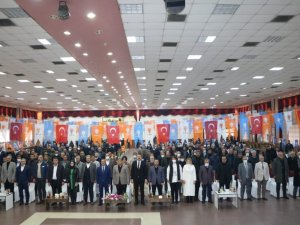 AK Parti ilçe danışma meclisi toplantısını gerçekleştirdi