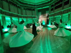 Bakan Ersoy, Galata Mevlevihanesi’nde Şeb-i Arus programına katıldı