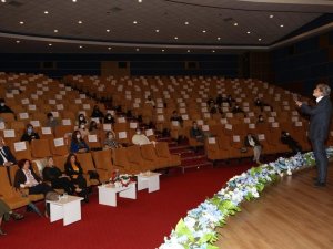 ADÜ’de ’Bağımlılıklar ve Bağımlı Birey ile İletişim Paneli’ gerçekleşti