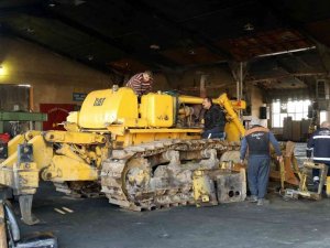 Van Büyükşehir Belediyesi atölyelerinde 6 bin 700 bakım ve onarım işi yaptı