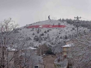 Yozgat’ta kar yağışı etkili oldu