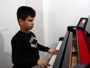 Cumhurbaşkanı Erdoğan, kusursuz kulak Bager’in hayalini gerçekleştirdi