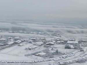 Başkent beyaza büründü