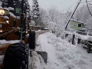 Kardan kapanan yollara anında müdahale