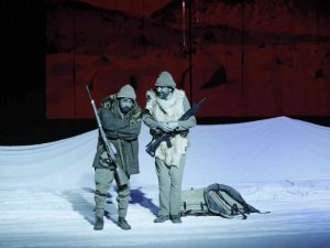 Sarıkamış şehitlerinin hazin öyküsü sahneye taşındı