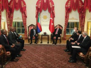 Cumhurbaşkanı Erdoğan, Komorlar Birliği Cumhurbaşkanı Assoumani Azali ile görüştü