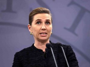 Danimarka’da Covid-19 önlemleri sıkılaştırılıyor