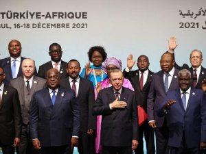 Cumhurbaşkanı Erdoğan, Afrikalı liderleri karşıladı