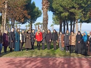 AK Kadınlar Aliağa’nın kadın muhtarlarıyla buluştu