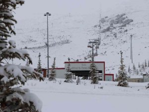 Yıldızdağı’nda kar kalındığı 30 santimetreye ulaştı