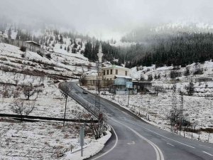 Kahramanmaraş’ta kar yağışı etkili oldu