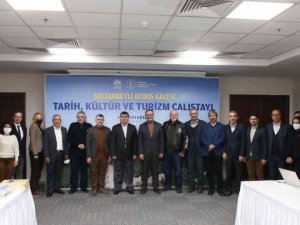 Sultanbeyli’de "Aydos Kalesi, Tarih, Kültür ve Turizm Çalıştayı" gerçekleştirildi