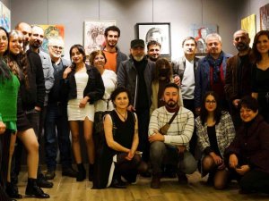 29 sanatçı aynı sergide