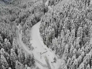 Yedigöller Milli Parkı yolu ulaşıma kapatıldı