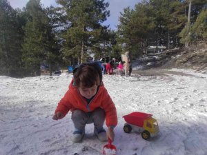 Paşa Yaylası beyaza büründü