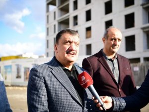 Başkan Gürkan, Danişment Gazi Bulvarında incelemelerde bulundu