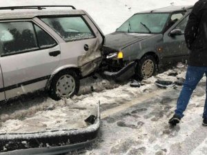 Kahramanmaraş’ta ulaşım ve eğitime kar engeli